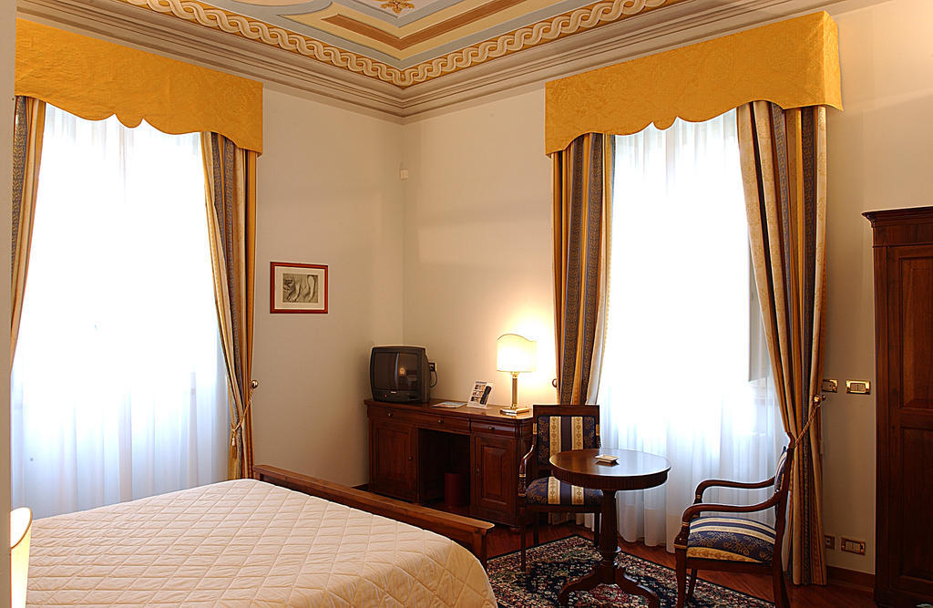 Hotel Villa Verdefiore Appignano  Oda fotoğraf